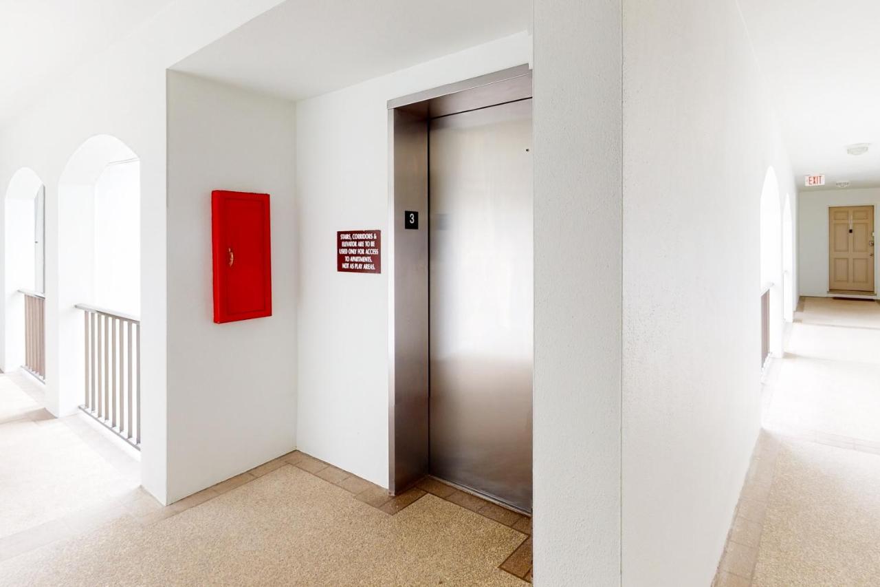 Appartamento Tortugas De Mar, Unit 303B Clearwater Beach Esterno foto