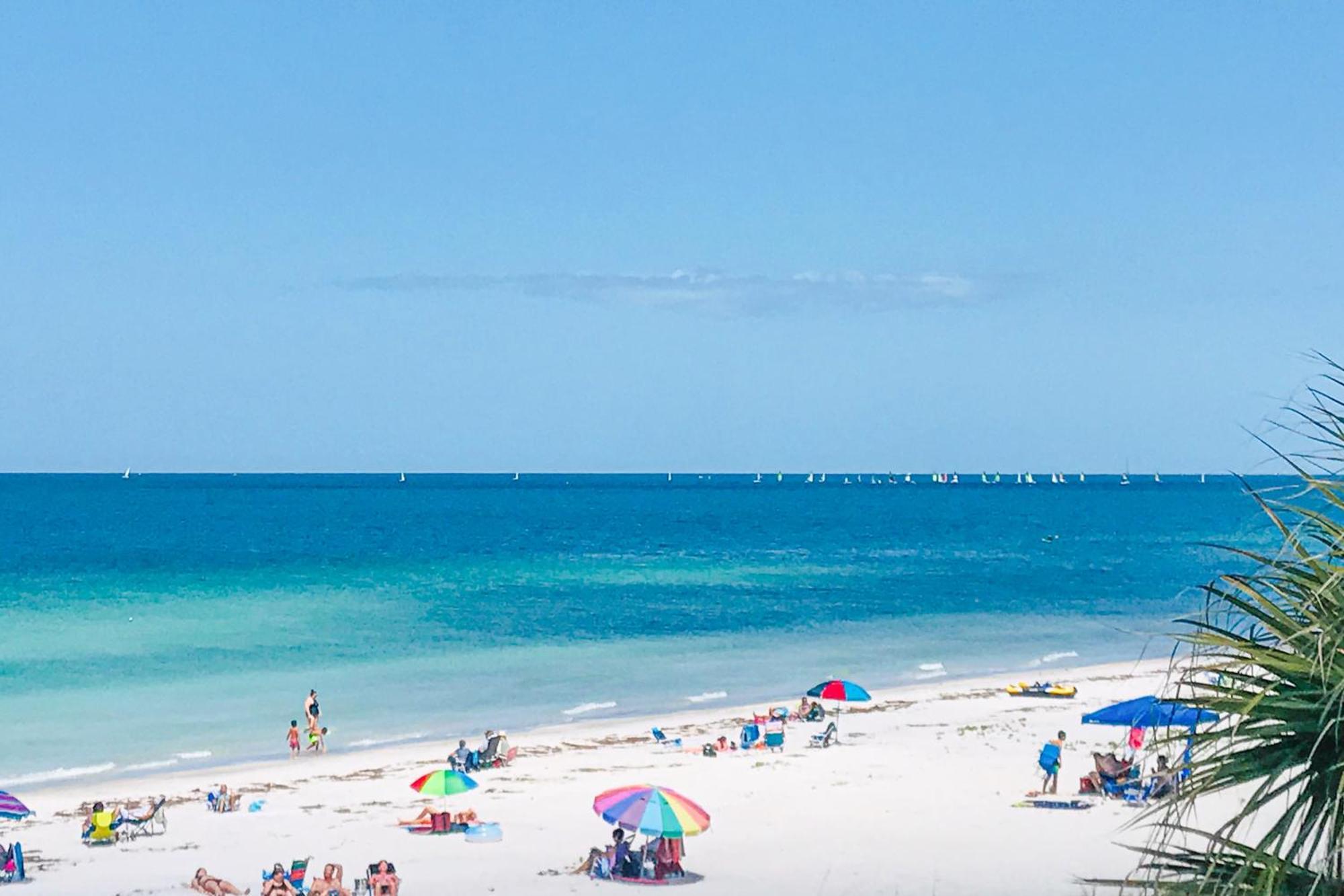 Appartamento Tortugas De Mar, Unit 303B Clearwater Beach Esterno foto